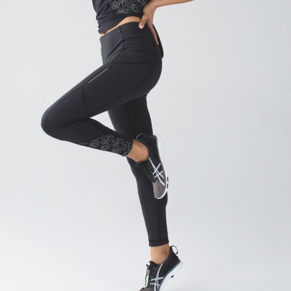 Lululemon Lucent Ice Queen tights - Picture 2 of 8